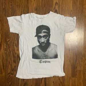 Tupac graphic tee